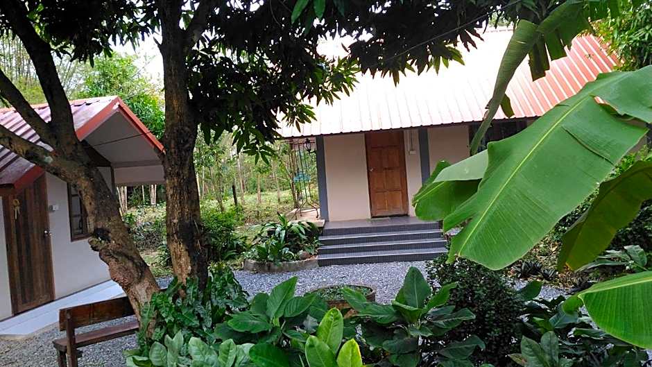 Photo 1 of 4 of Standard Bungalow