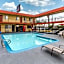 Howard Johnson Suites by Wyndham San Diego Chula Vista/BayFt
