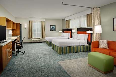 Queen Studio with Two Queen Beds - Mobility and Hearing Access/Non-Smoking