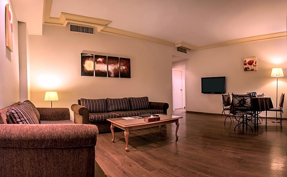 Bella Riva Hotel