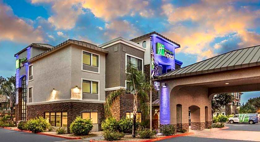 Sleep Inn & Suites Tempe ASU Campus – Tempe, AZ