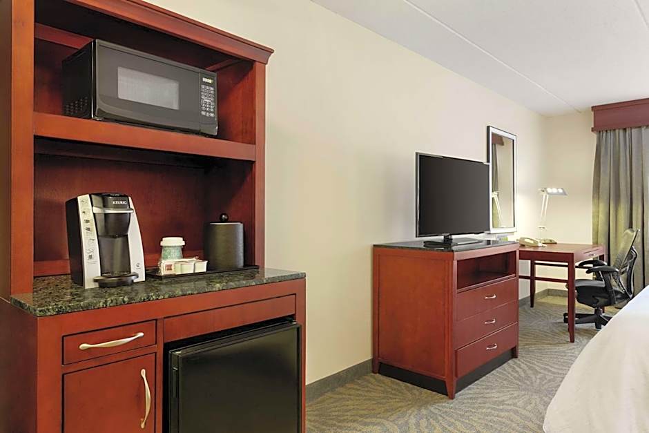 Hilton Garden Inn Shelton
