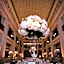 Renaissance by Marriott Cincinnati Downtown Hotel