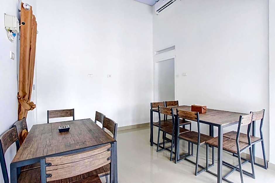 Hotel O Sukarame Near Imanuel Hospital Way Halim Formerly Hotel Griya Bawean