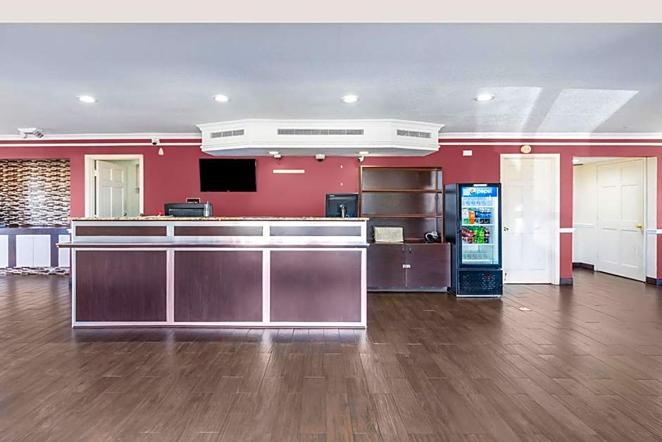 OYO Hotel Tulsa N Sheridan Rd & Airport