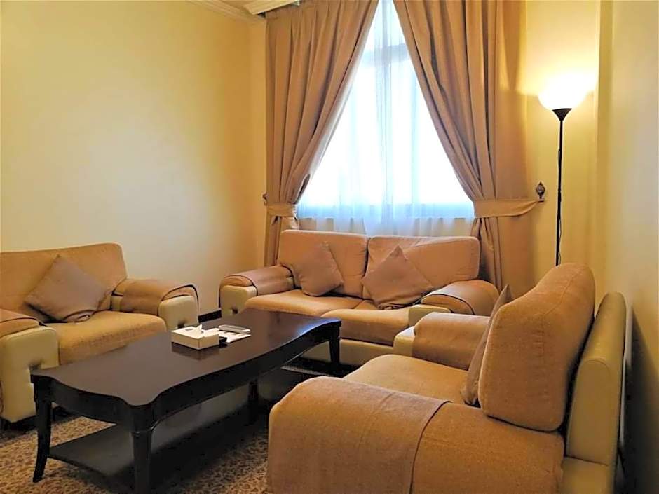 Crown Palace Hotel