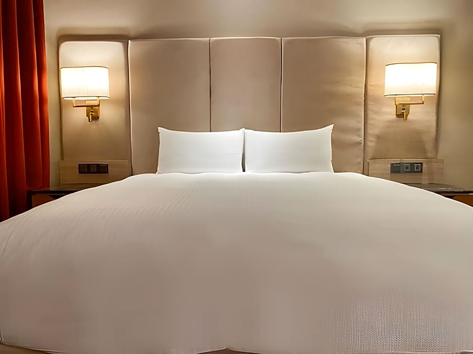 CHECK inn Select Tainan Yongkang