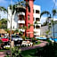 Hotel y Suites Los Encantos