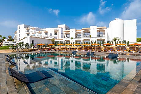 Regency Salgados Hotel and Spa