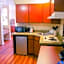 Rodeway Inn & Suites Lake Havasu City