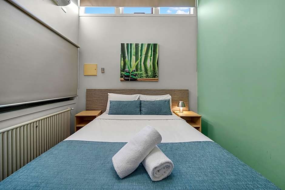 Sovereign Views Apartments