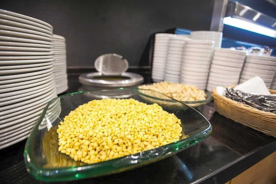 Eyal Hotel by Smart Hotels