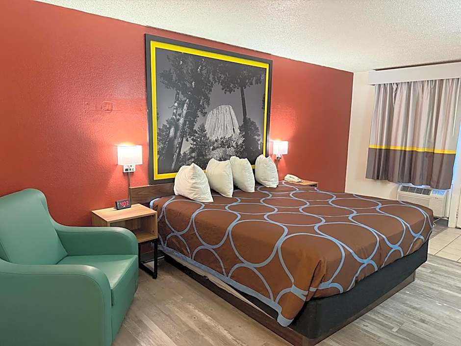 Super 8 by Wyndham Newcastle