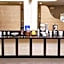 Country Inn & Suites by Radisson, San Carlos, CA