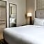 Hilton Kansas City Country Club Plaza