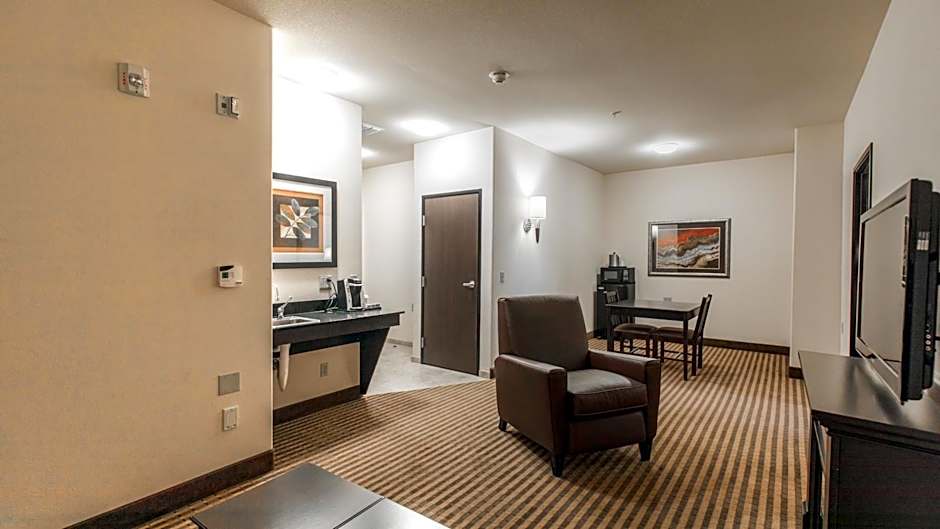 Holiday Inn Express & Suites Oklahoma City NW - Quail Springs By IHG