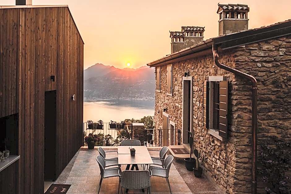 FAVAI HILLS your secret hideaway