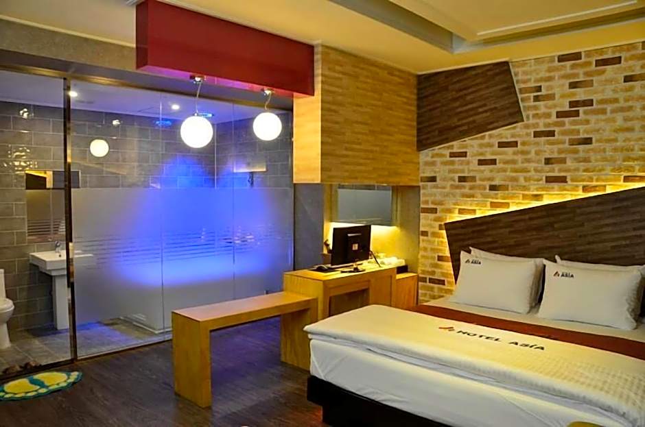 Asia Hotel
