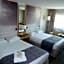 Hotel Inn Paris CDG Airport 