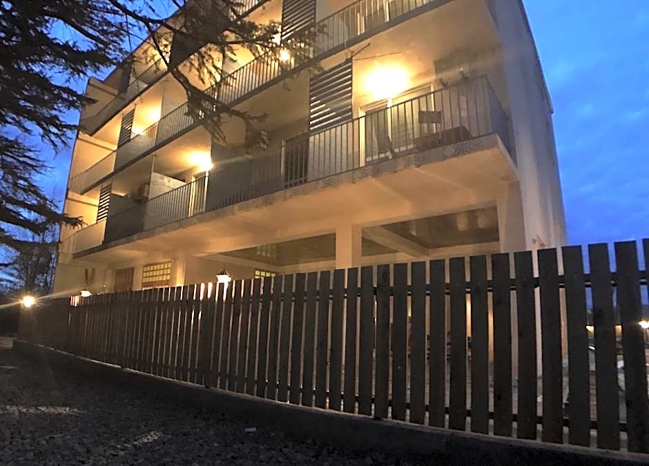 Simple Pleasures Shekvetili Hotel