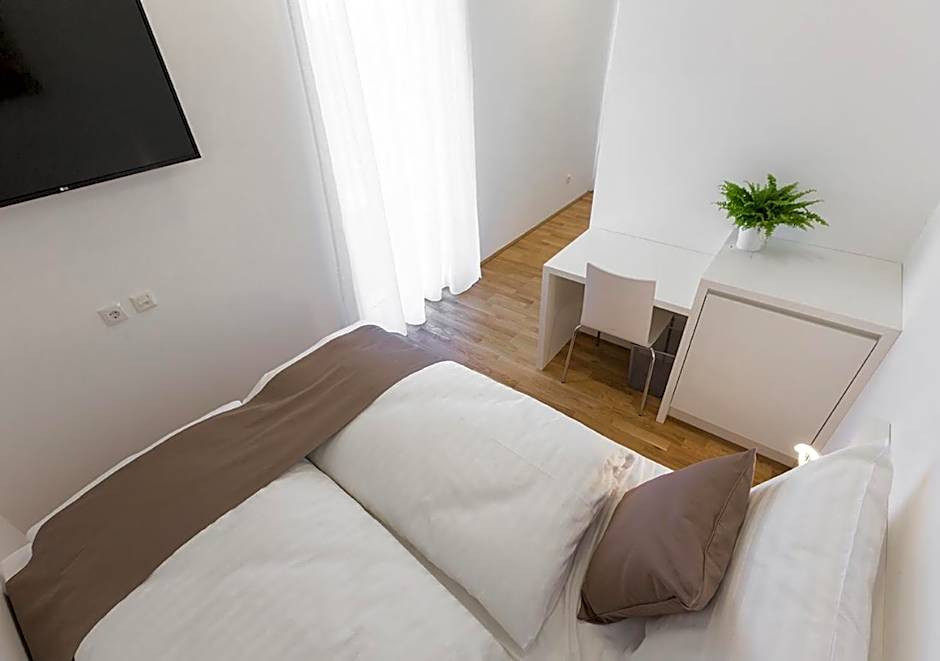 SHOME Hotel Graz I Self-Check-In I Free Parking