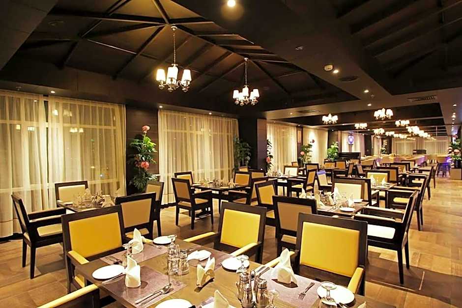Park Regis Lotus Hotel