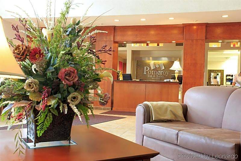 Coast Grimshaw Hotel & Suites