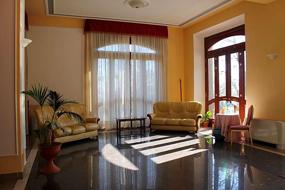 Royal Hotel Montevergine