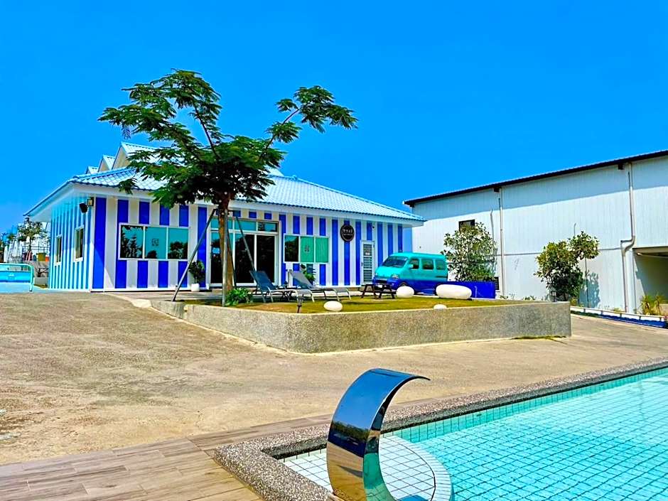 Loju Seaview Homestay