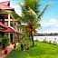 Sterling Lake Palace Alleppey
