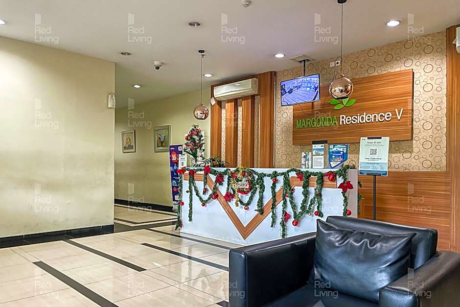 RedLiving Apartemen Margonda Residence 5 - Si Boy