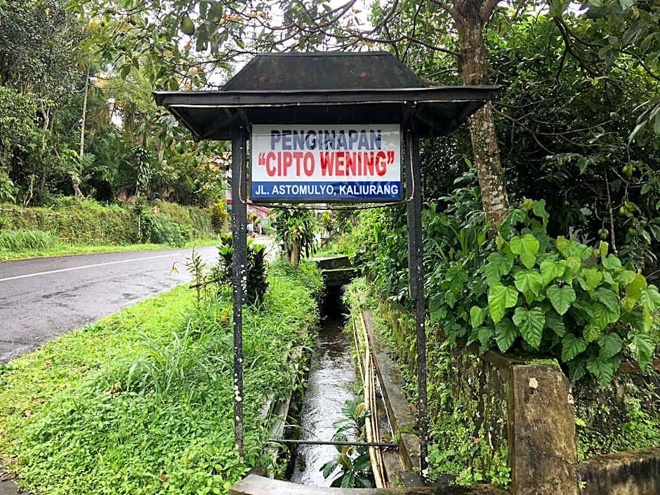 Penginapan Cipto Wening by ZUZU