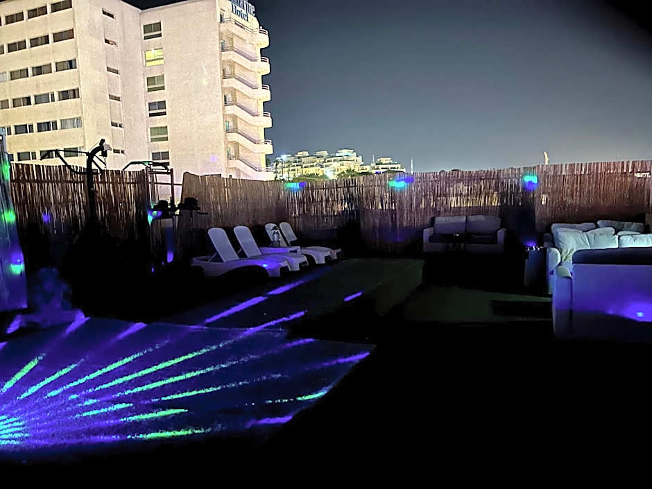 Toys suites hotel