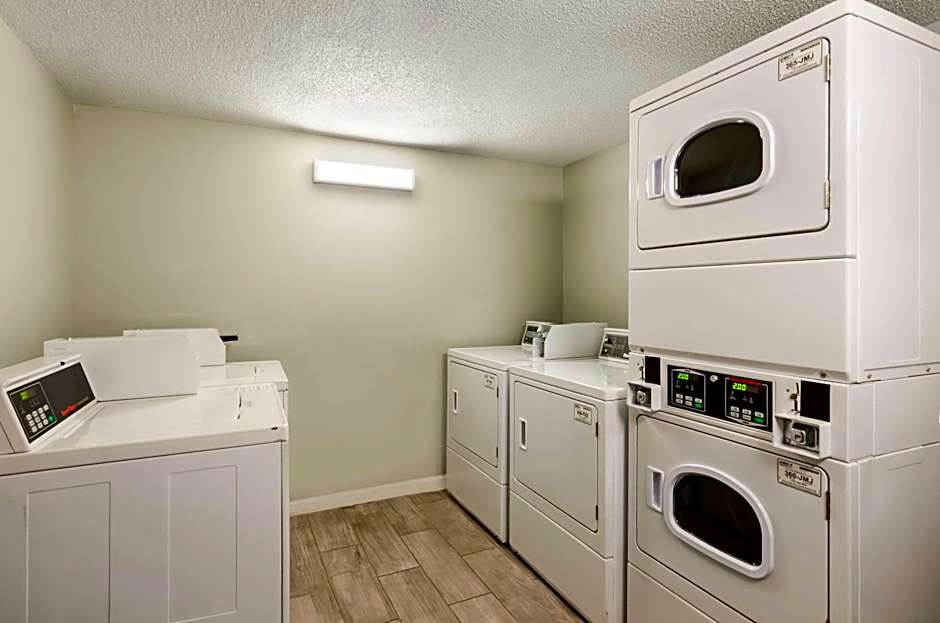 Best Western Plus Beckley Inn