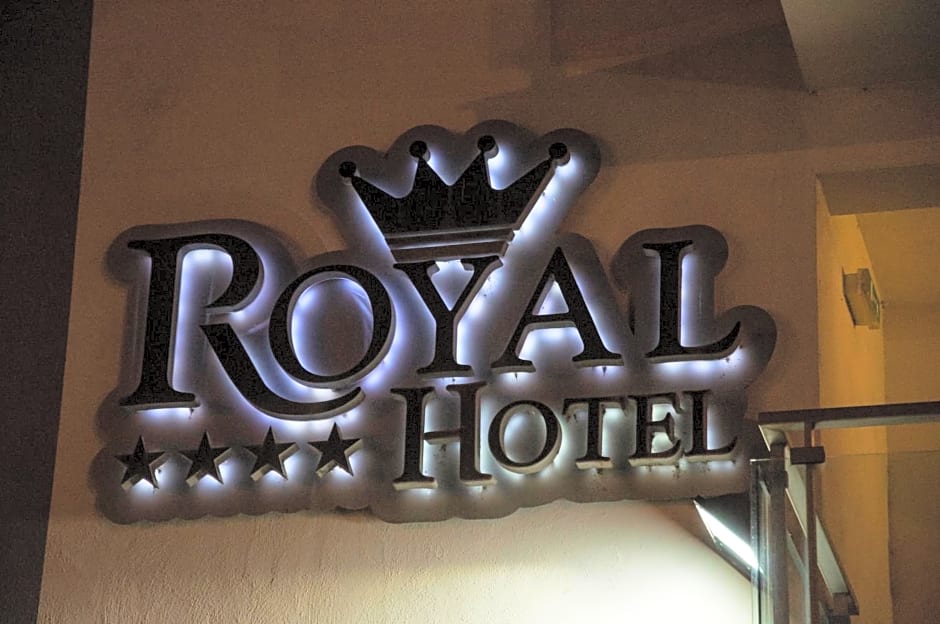 Royal Hotel