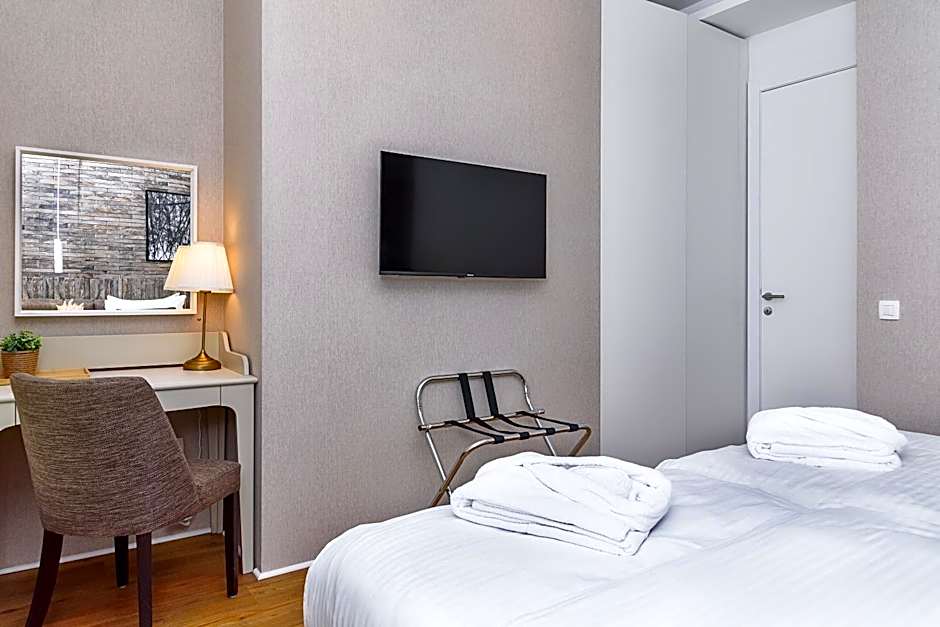 Belgrade Inn Garni Hotel
