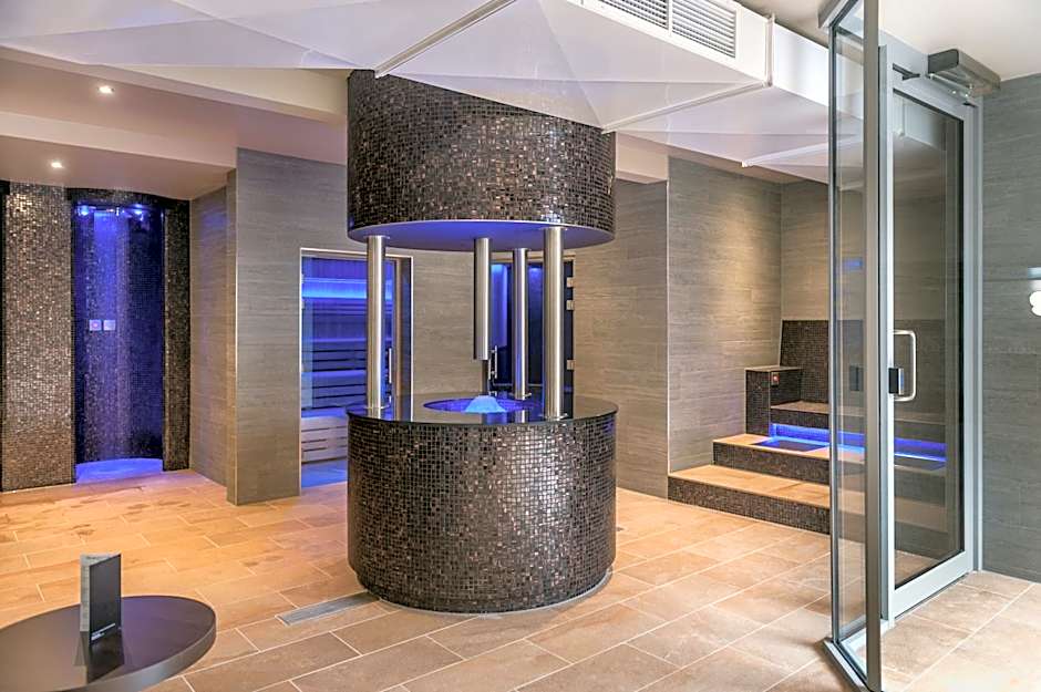 Gomersal Park Hotel & Bazaar Spa