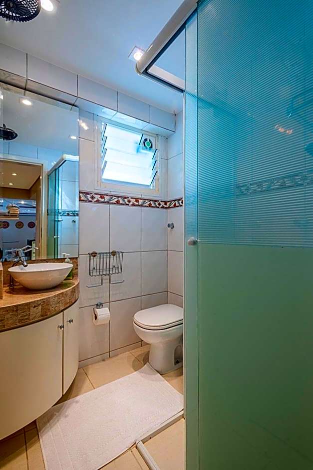 BRLC043- Apê aconchegante com 3Q ao lado da praia