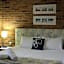 Hawks Nest Motel