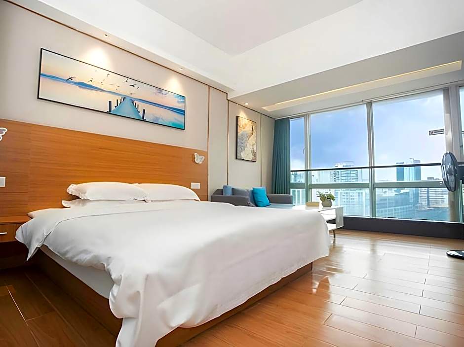 Sunny Apartment Of Grand Continental