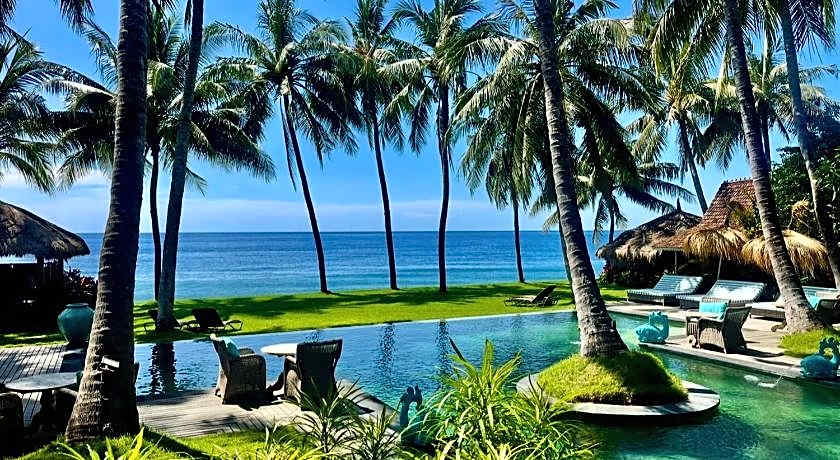 LOUKA BEACH BALI