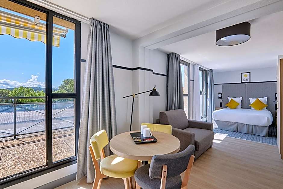 Appart'hôtel Odalys City - Aix en Provence Centre Rotonde - Les Floridianes