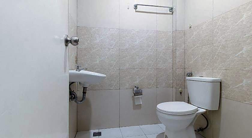 RedDoorz @ EBM One Building