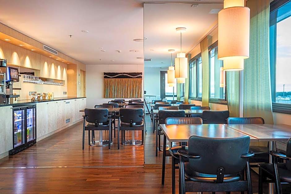 Hilton Helsinki-Vantaa Airport