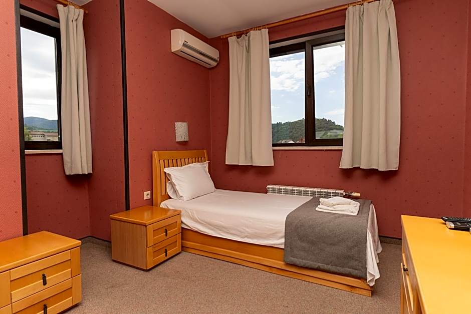 Hotel DEMETRA