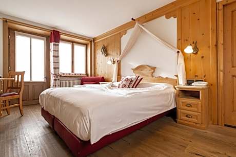 Superior Triple Room with Balcony