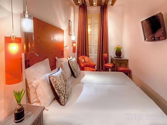 Sevres Saint Germain Hotel