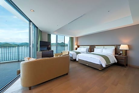 Deluxe Twin Room with Ocean View - Hotel