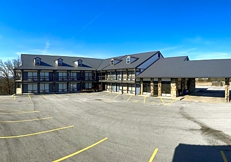 Days Inn by Wyndham Branson Ozarks