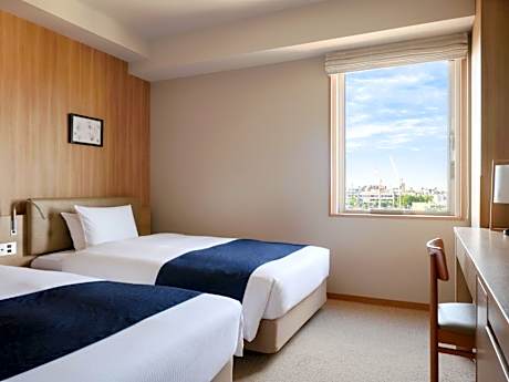 Electronic cigarettes allowed 2 standard twin 120cm beds